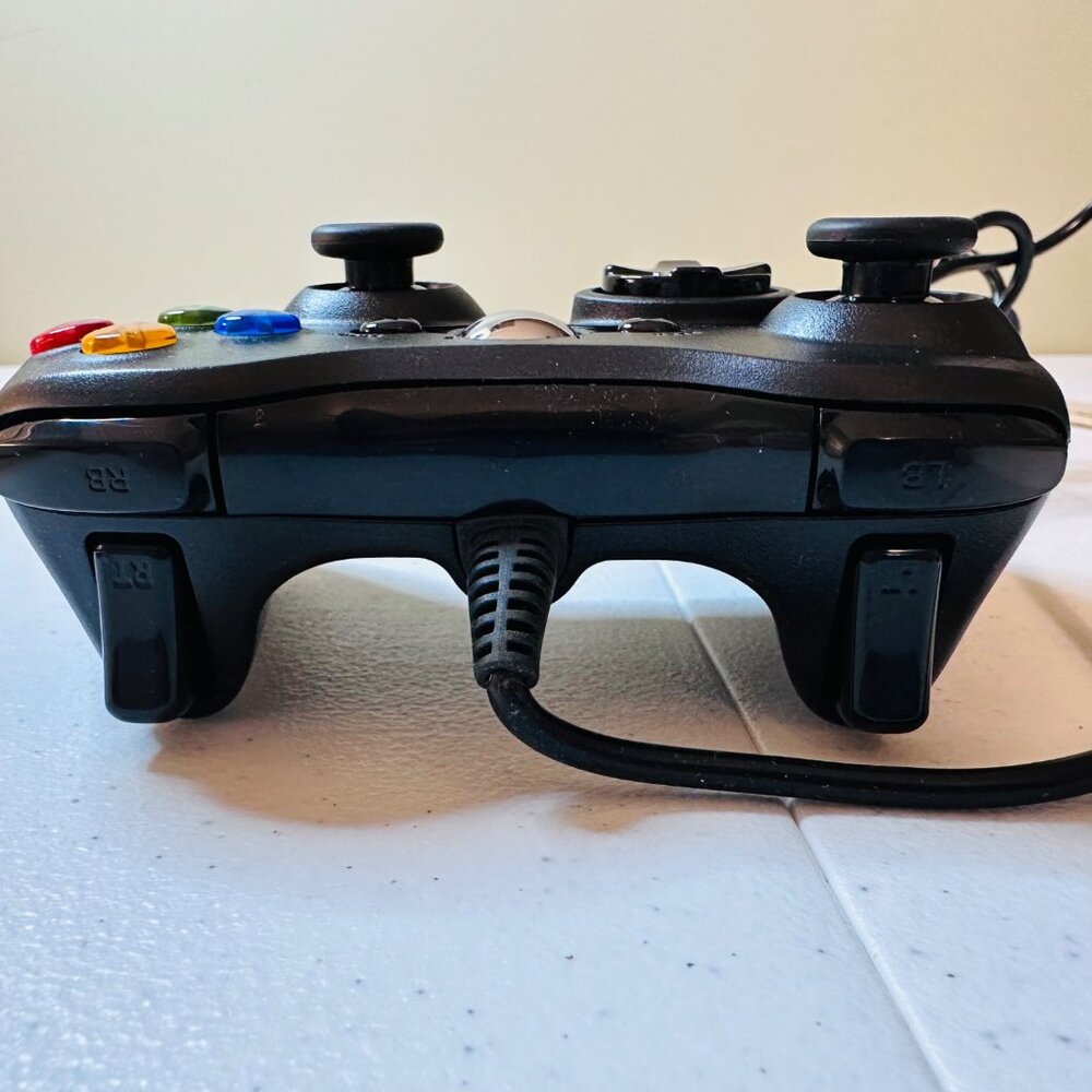 Multi-Platform Wired Controller For X-360 PC & Android With 7ft USB Cable - Picture 4 of 7